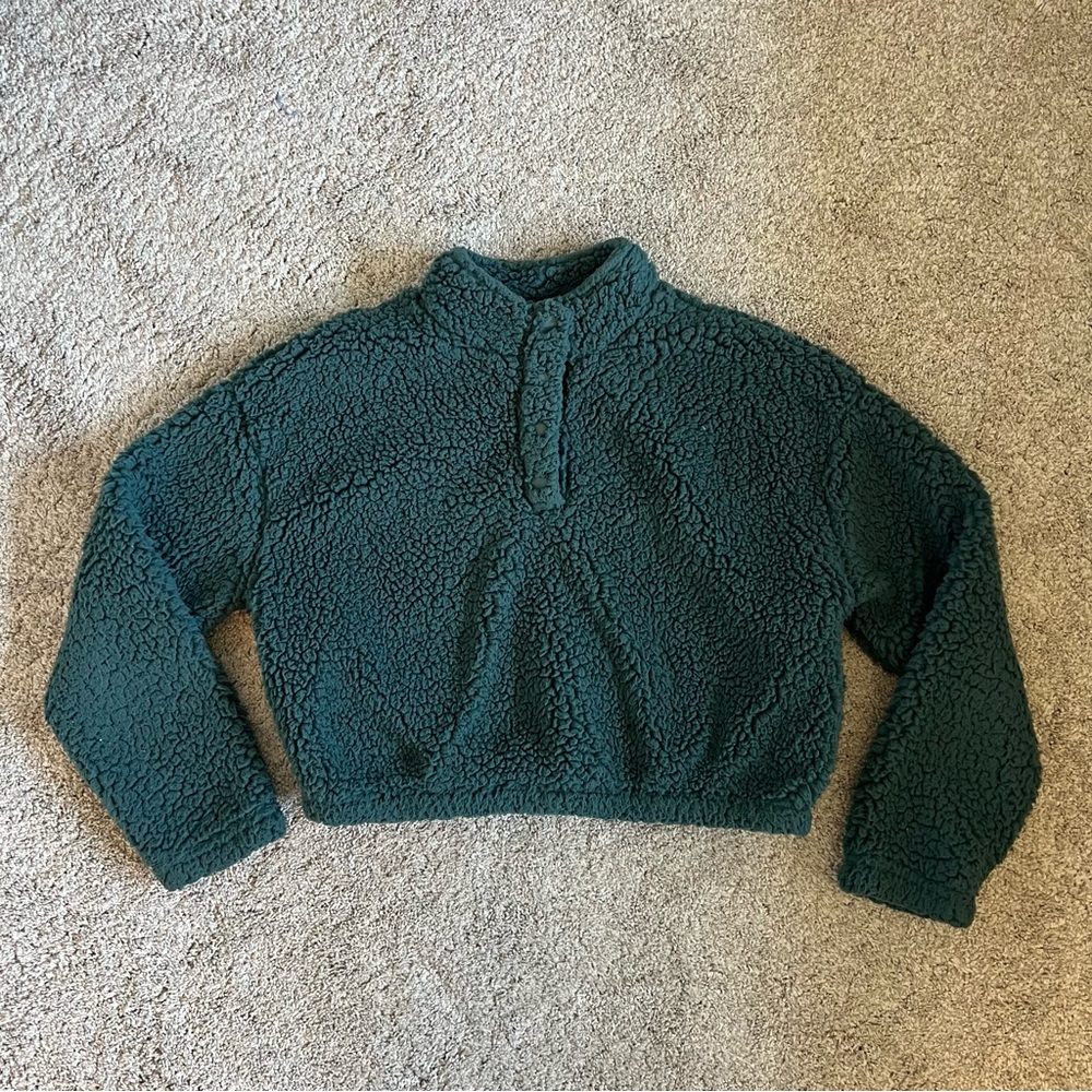 Cropped Fleece Jacket 🌲